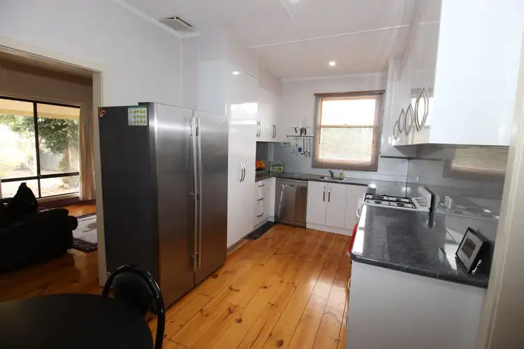 Sixth view of Homely house listing, 2 Kleemann Street, Waikerie SA 5330