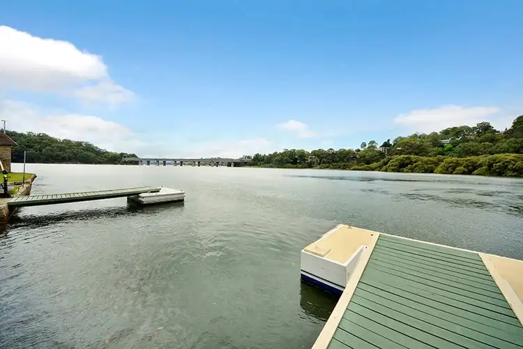 Fifth view of Homely house listing, 8 Bignell Street, Illawong NSW 2234