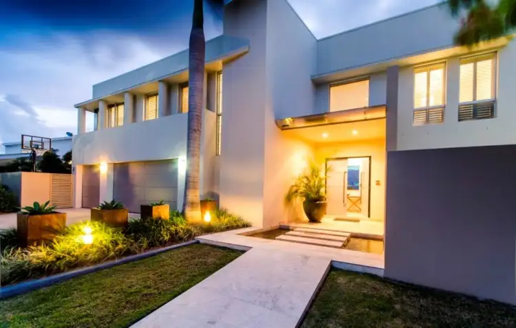 Second view of Homely house listing, 3/17 Marseille Court, Sorrento QLD 4217