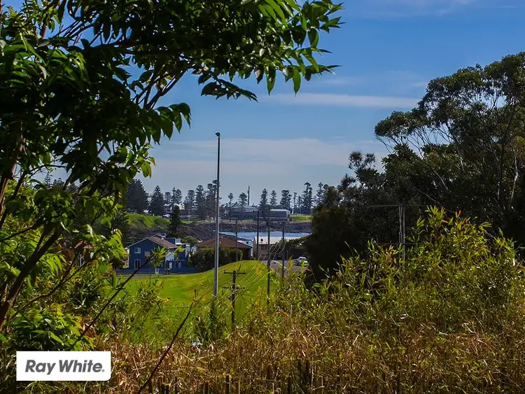 Second view of Homely unit listing, 3/2 Tharkinna Avenue, Kiama NSW 2533
