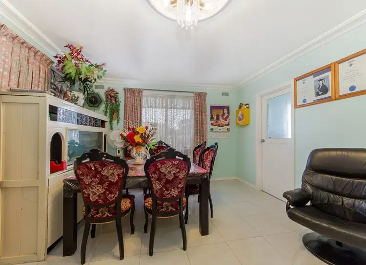 Fourth view of Homely house listing, 27 Mulhall Drive, St Albans VIC 3021