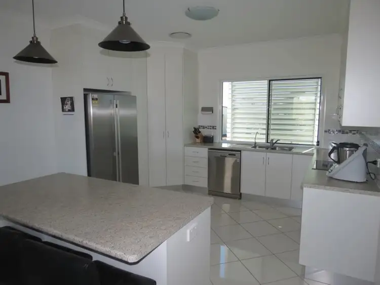 Sixth view of Homely house listing, 15 Banyula Close, Emerald QLD 4720