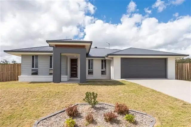 31 Winpara Drive, Kirkwood QLD 4680