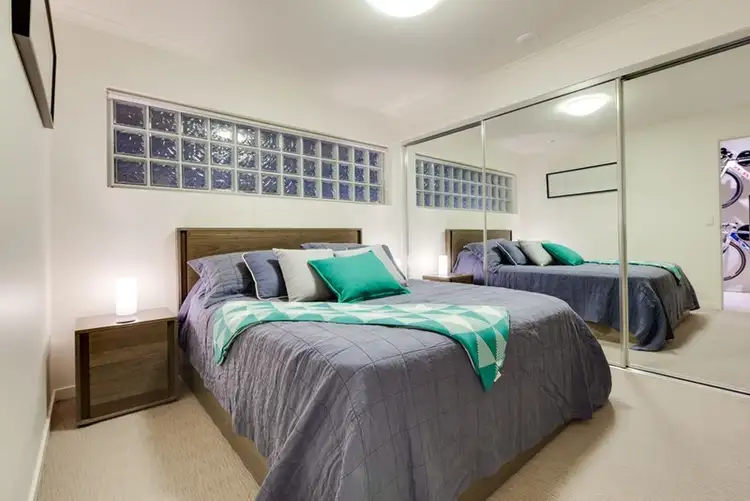 Sixth view of Homely unit listing, 5/335 Riding Road, Balmoral QLD 4171