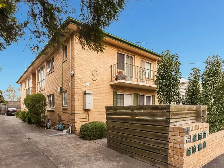 7/9 Clarke Street, Elwood VIC 3184