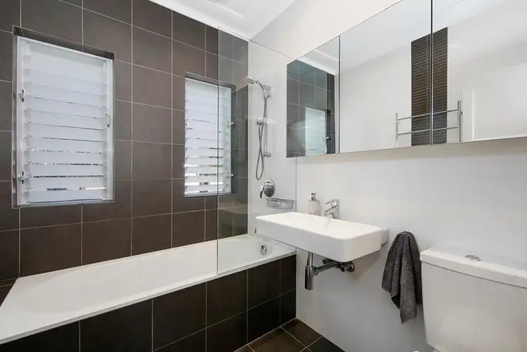 Fourth view of Homely house listing, 2 Waratah Street, Freshwater NSW 2096