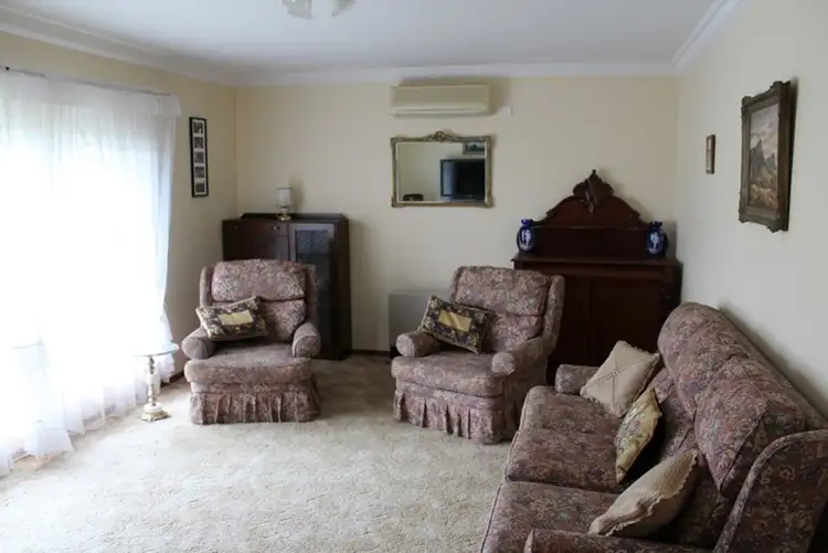 Sixth view of Homely house listing, 10 Strachan Street, Hamilton VIC 3300