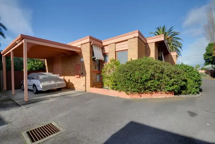 Fifth view of Homely unit listing, 2/18 Gordon Street, Traralgon VIC 3844