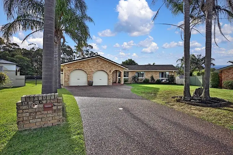 6 Princeton Place, Bomaderry NSW 2541