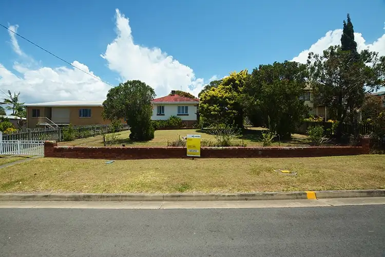 Second view of Homely house listing, 32 Echlin Street, Labrador QLD 4215