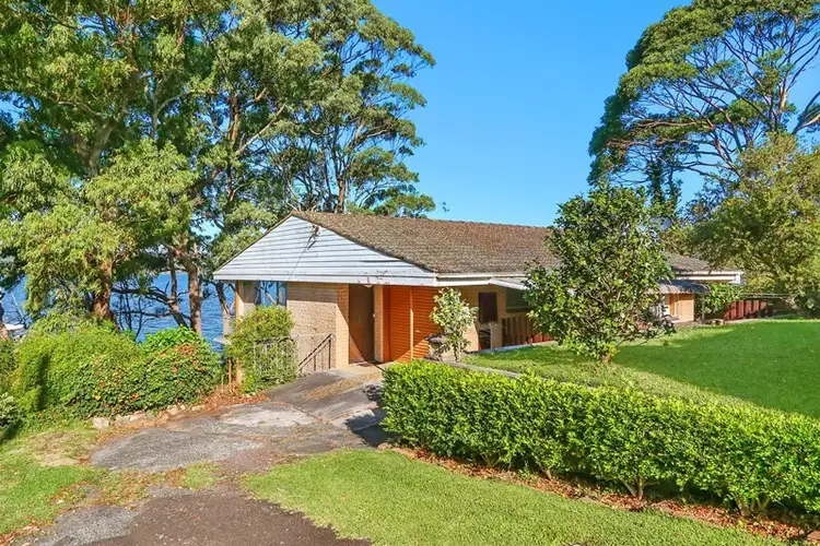 Second view of Homely house listing, 21 Alukea Avenue, Point Clare NSW 2250