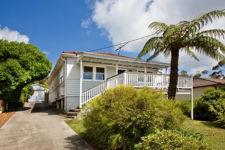 18 Jersey Parade, Mount Victoria NSW 2786