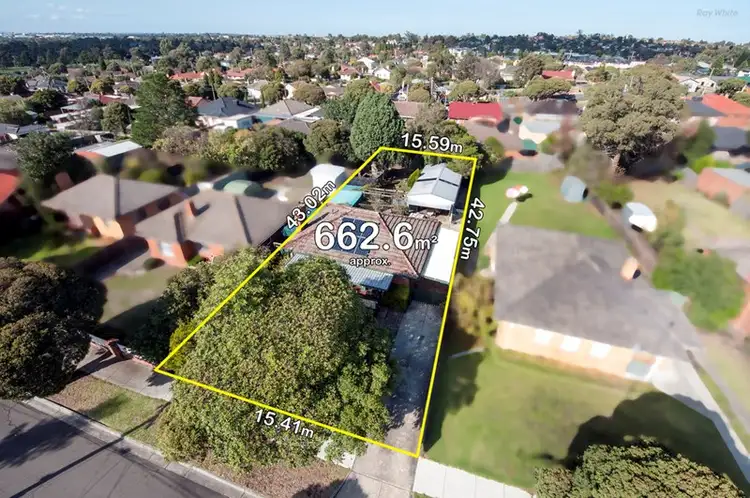 82 Whitelaw Street, Reservoir VIC 3073