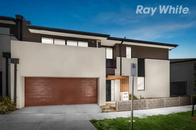 Main view of Homely house listing, 35 Zara Close, Bundoora VIC 3083