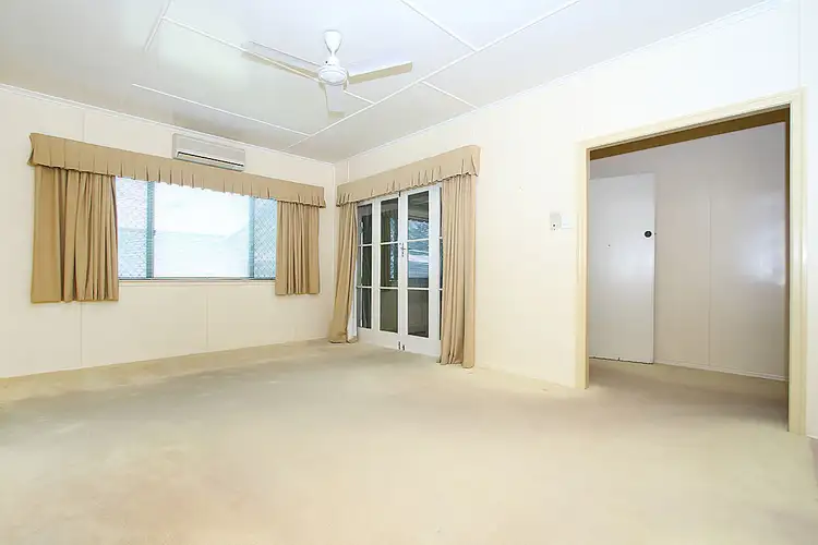 Fifth view of Homely house listing, 6 Watsonia Drive, Leichhardt QLD 4305