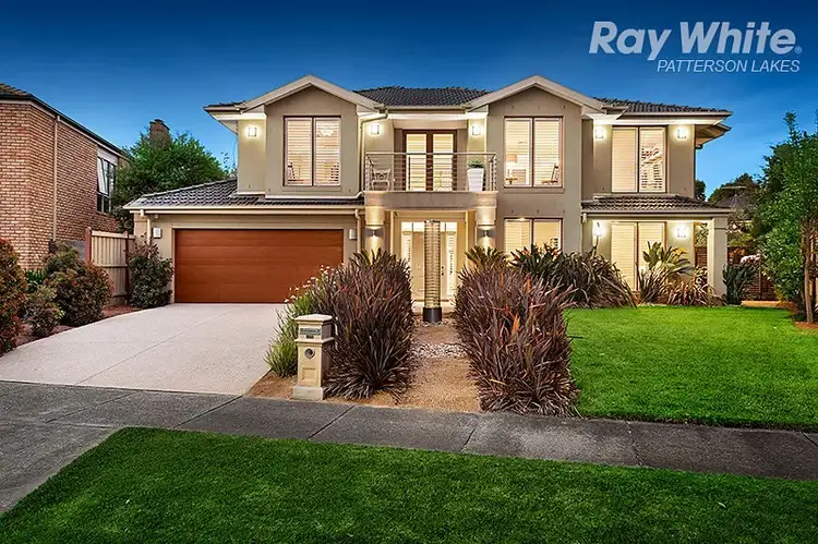 Main view of Homely house listing, 5 Macquarie Circle, Waterways VIC 3195
