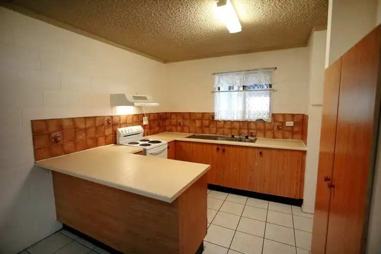 Seventh view of Homely unit listing, 3/30 Princes Road, Hyde Park QLD 4812