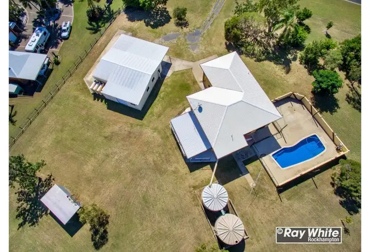 Second view of Homely house listing, 32 EMMERSON Drive, Glenlee QLD 4711