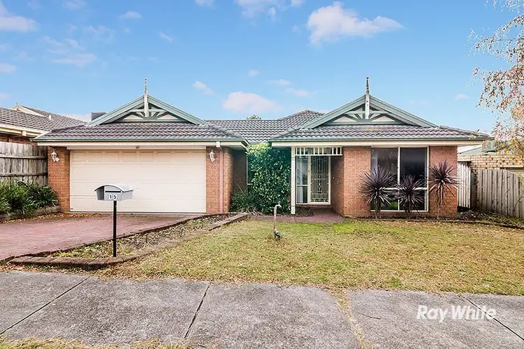 15 St Johns Wood, Skye VIC 3977