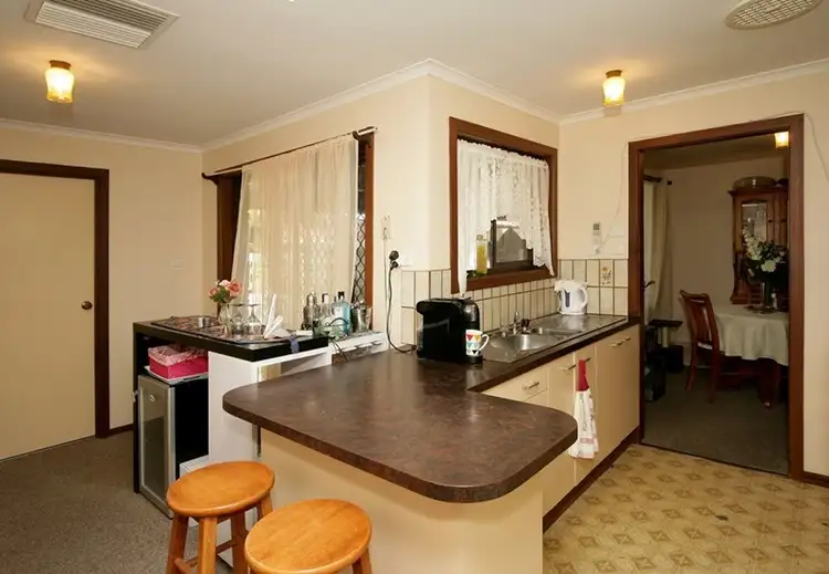 Seventh view of Homely house listing, 6 Ontario Drive, Lake Albert NSW 2650