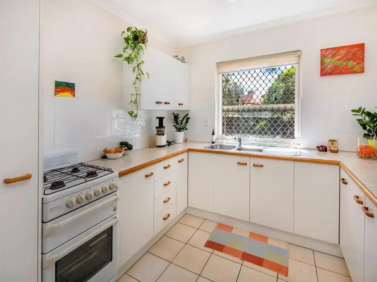 Second view of Homely unit listing, 2/49 Lockerbie Street, Kangaroo Point QLD 4169