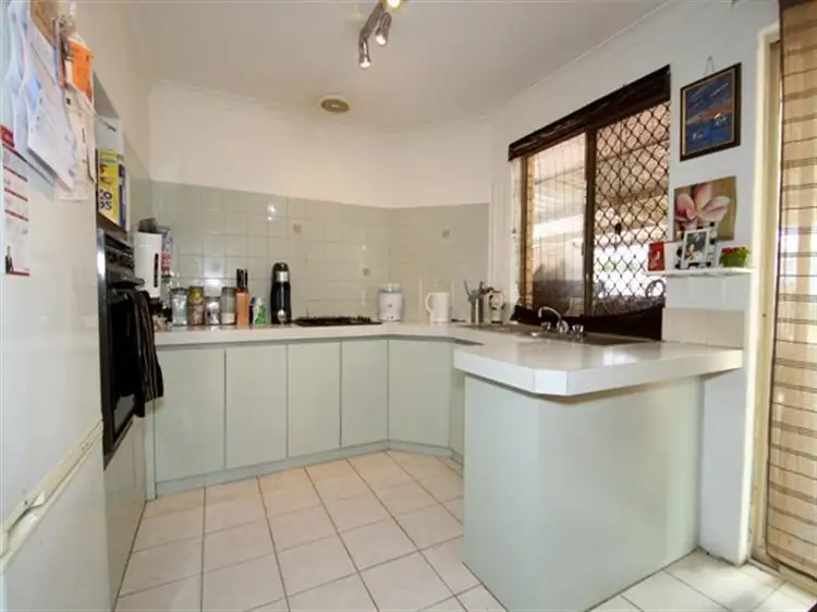 Third view of Homely house listing, 10 Graydon Grove, Leda WA 6170