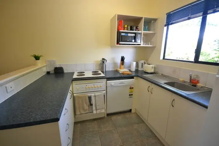 Sixth view of Homely unit listing, Unit 4/4 Murray Road, Cable Beach WA 6726