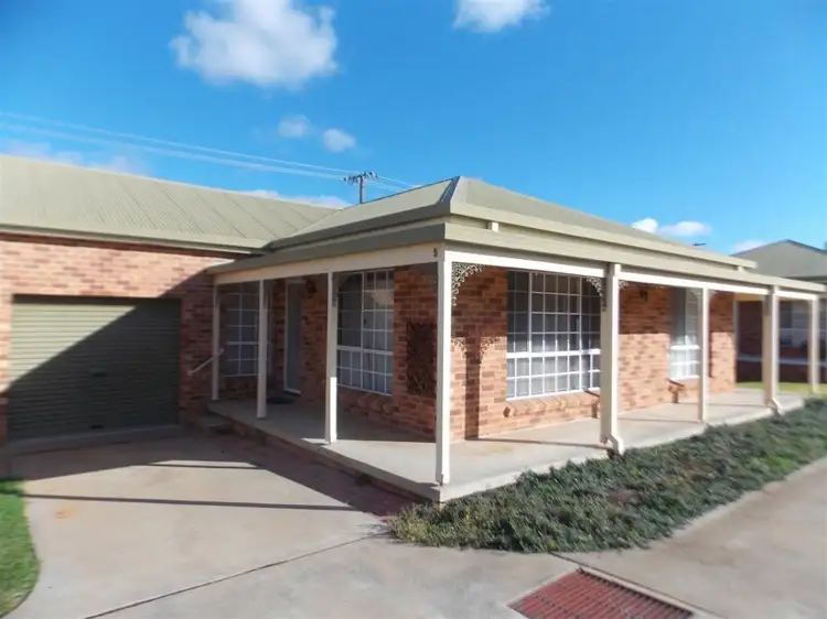 5/2 High Street, Parkes NSW 2870