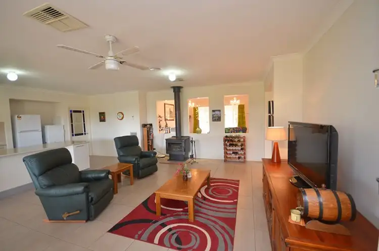 Fourth view of Homely house listing, 10 Shiraz Court, Moama NSW 2731