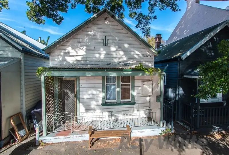 Main view of Homely house listing, 5 Bruce Street, Cooks Hill NSW 2300
