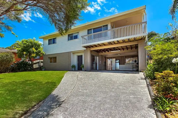 581 The Entrance Road, Bateau Bay NSW 2261
