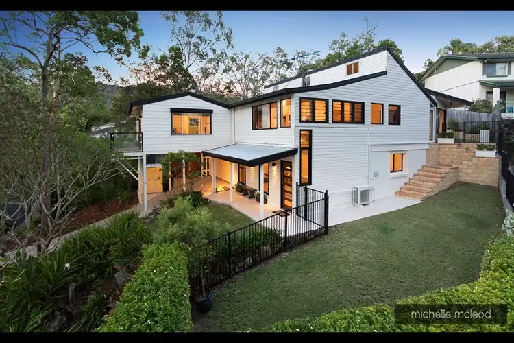 17 Brindabella Street, Chapel Hill QLD 4069