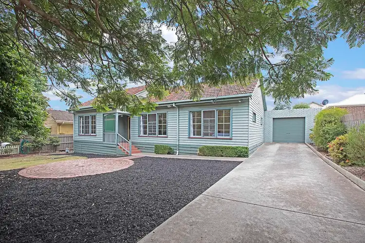 6 The Avenue, Belmont VIC 3216