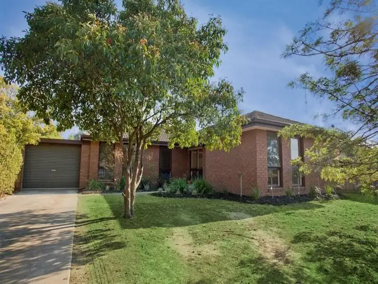 70 Smeaton Close, Lara VIC 3212