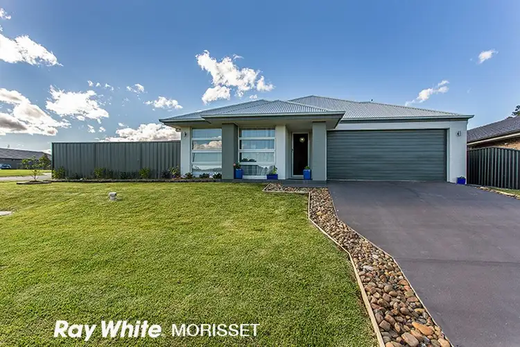 12 Blue Wren Drive, Cooranbong NSW 2265