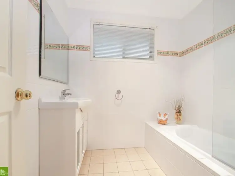 Sixth view of Homely house listing, 44 Fairloch Avenue, Farmborough Heights NSW 2526