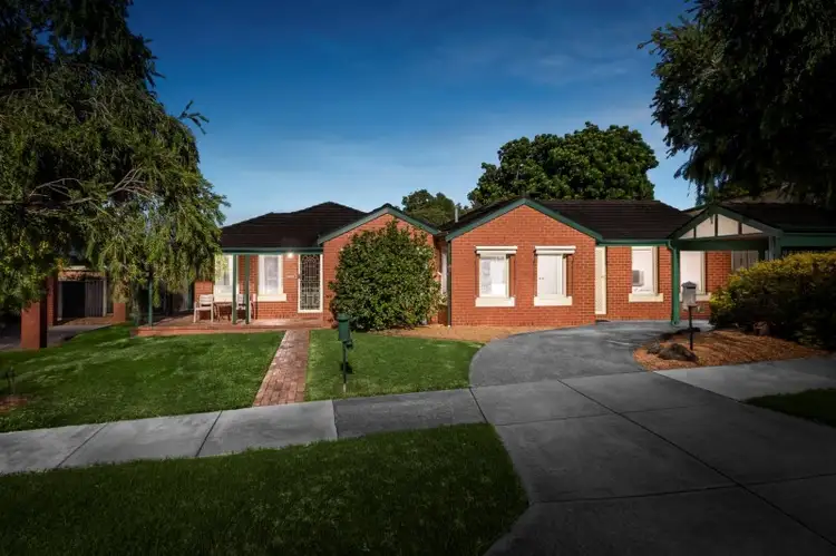 12 Sunshine Street, Rowville VIC 3178