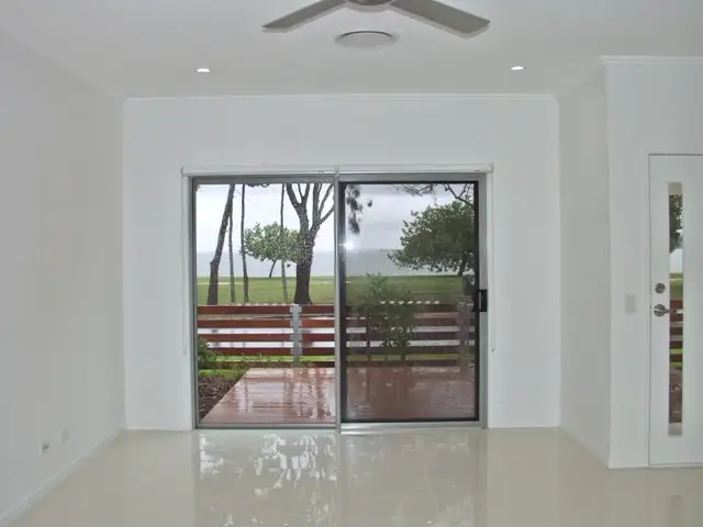 Third view of Homely unit listing, 1/173 Welsby Parade, Bongaree QLD 4507