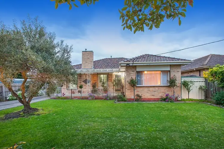 1 Merrilands Road, Reservoir VIC 3073