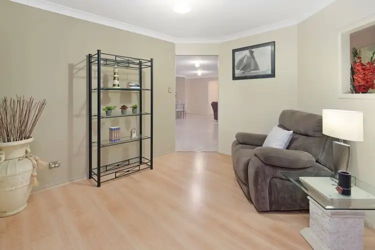 Third view of Homely house listing, 6 Oak Place, Mackenzie QLD 4156