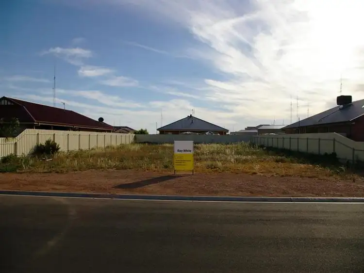 6 (Lot 68) Diedrich Street, Wallaroo SA 5556