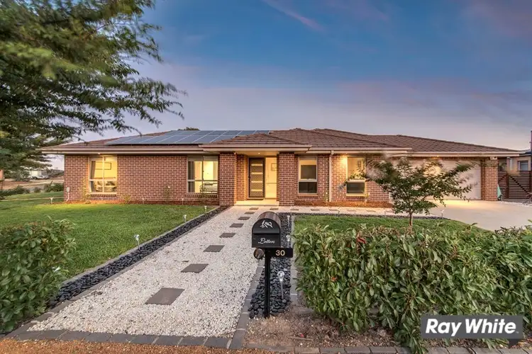 30 Walter Crocker Crescent, Casey ACT 2913