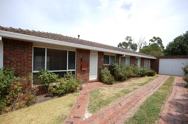36 Barker Drive, Mooroolbark VIC 3138