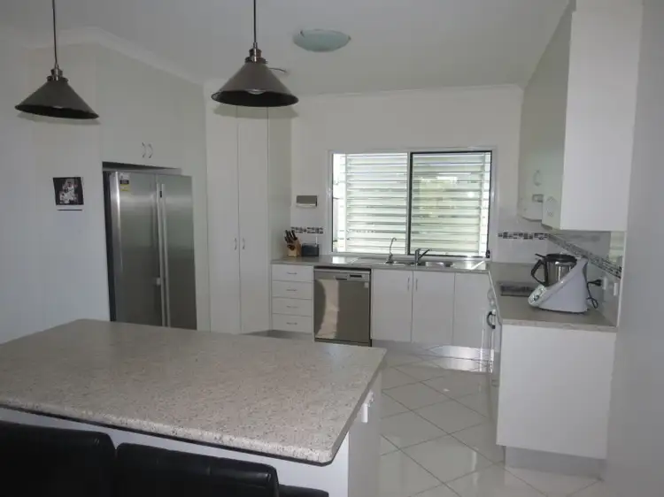 Fifth view of Homely house listing, 15 Banyula Close, Emerald QLD 4720
