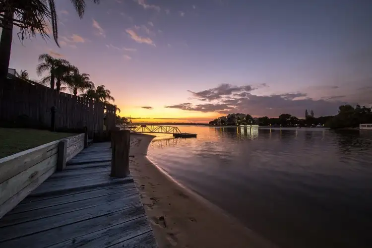 1/106 Noosa Parade, Noosaville QLD 4566