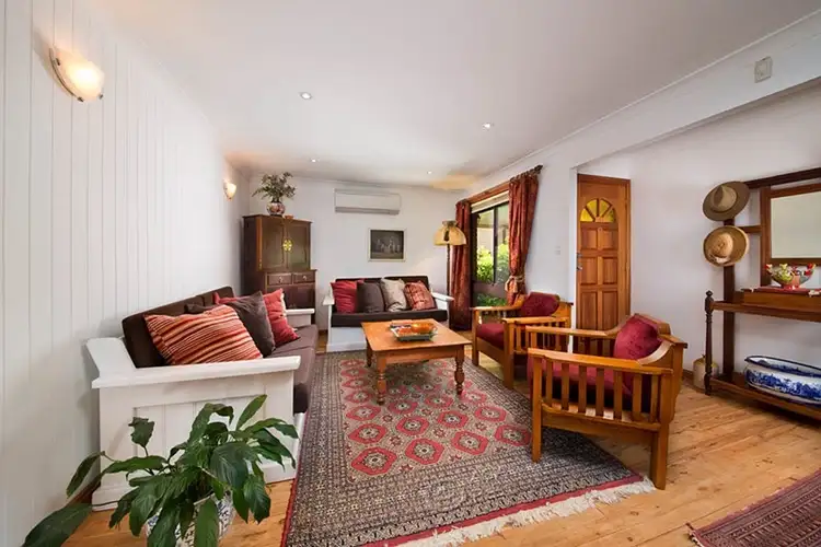 25 Belvidere Avenue, Blackheath NSW 2785