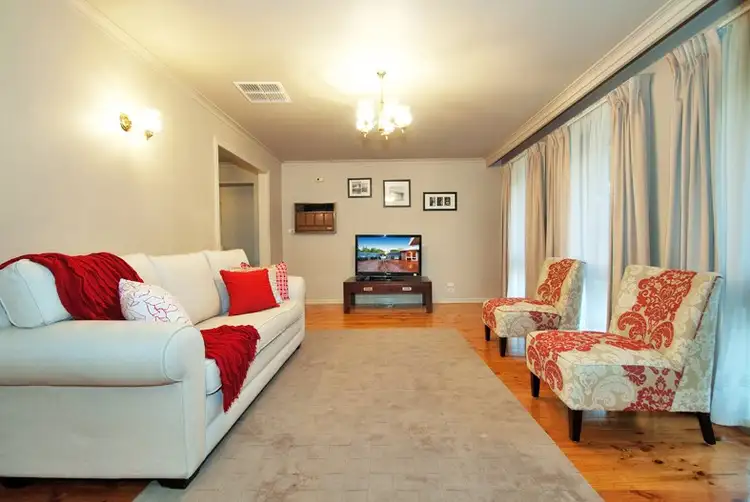 Sixth view of Homely house listing, 5 MANDOWIE Crescent, Croydon VIC 3136