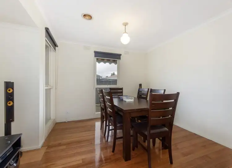 Sixth view of Homely house listing, 2 Bretton Court, St Albans VIC 3021
