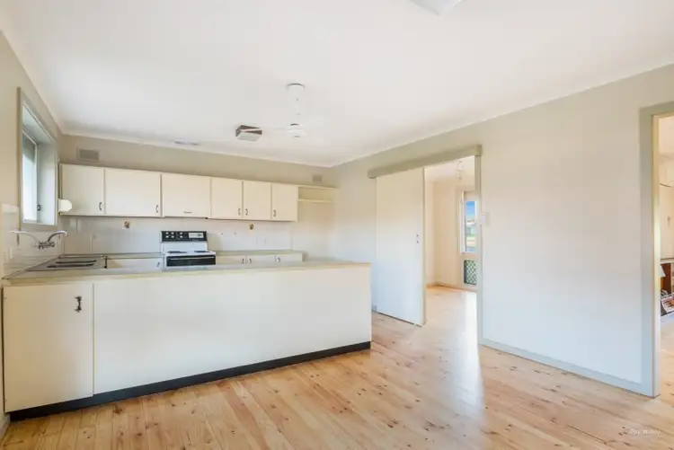 Fifth view of Homely house listing, 2 Taurus Crescent, Modbury Heights SA 5092