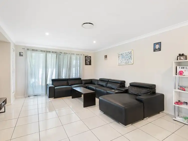 Second view of Homely house listing, 2 Astro Court, Slacks Creek QLD 4127